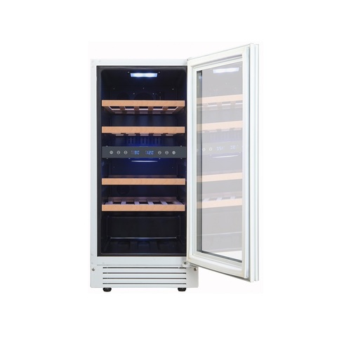 large_CP027-2TWH_front_door_open_without_bottles