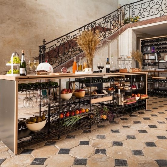 Marchand-de-vin-Comptoir-des-vin