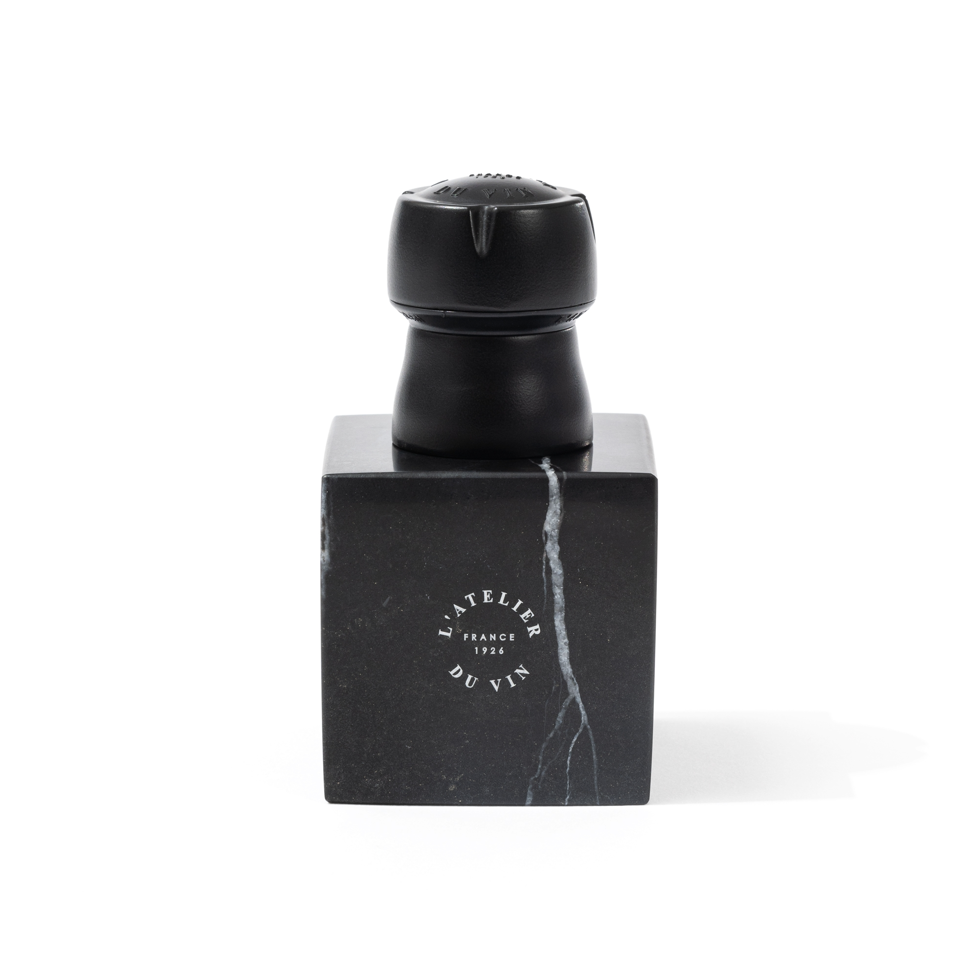 BubbleCork_black_cube_face