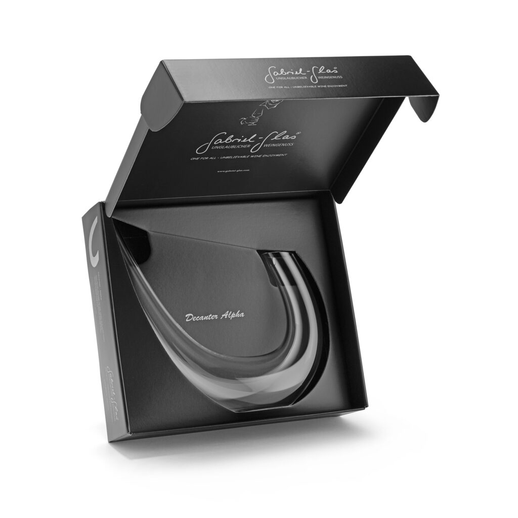 Alpha-Decanter-Karton-offen-2500px-1024x1024