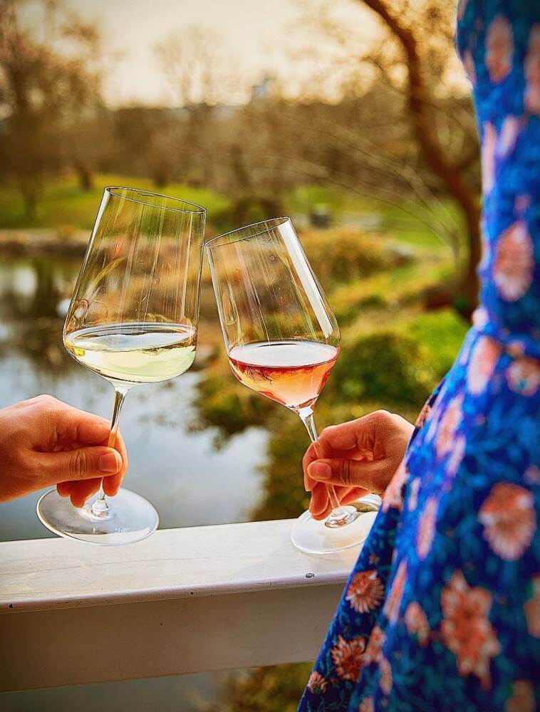 33347328_837912859742292_3314356202816667648_n