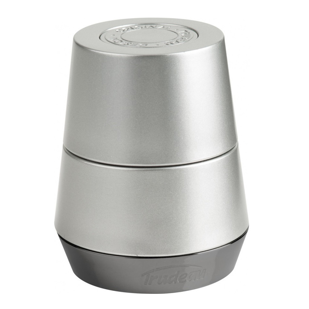 d03909a6-a142-11e8-8bef-002522ec7499_1