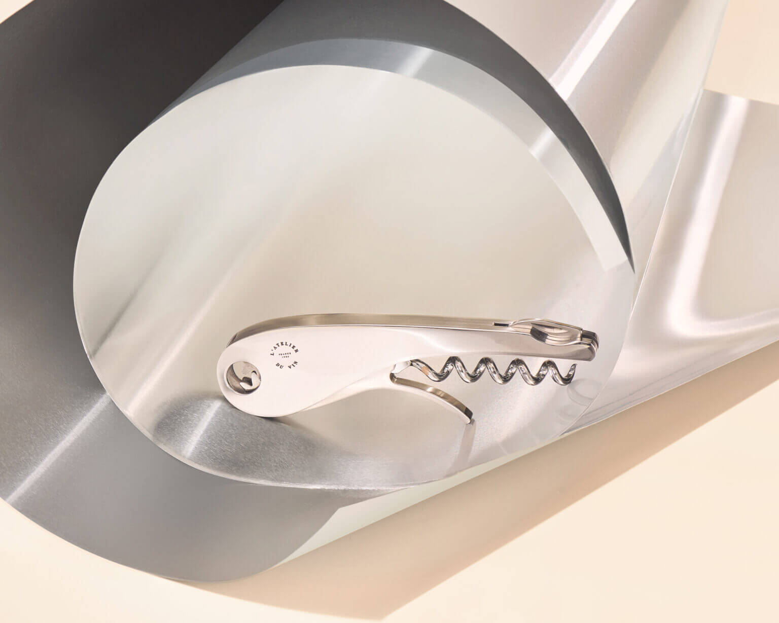 SoftMachineSilver_ambiance_2_paysage_HD-1536x1229-1